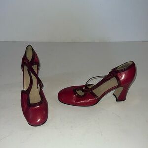 1940’s style pumps: From La Redoute circa 1997?